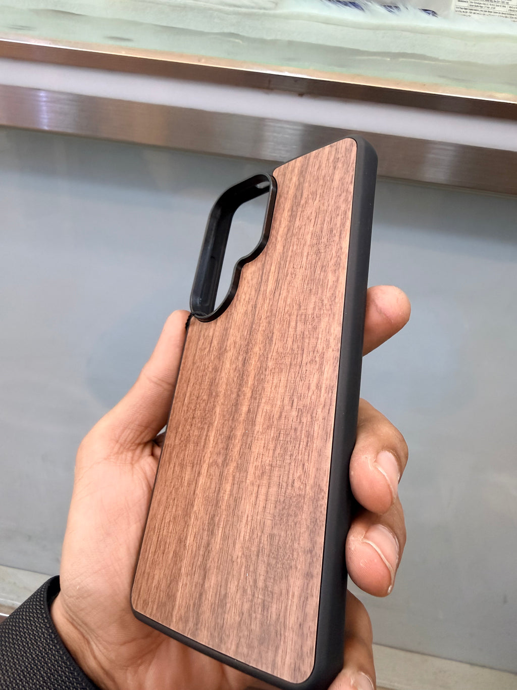Real Walnut Wood Case for Samsung S26 Ultra – Premium Slim Protective Cover