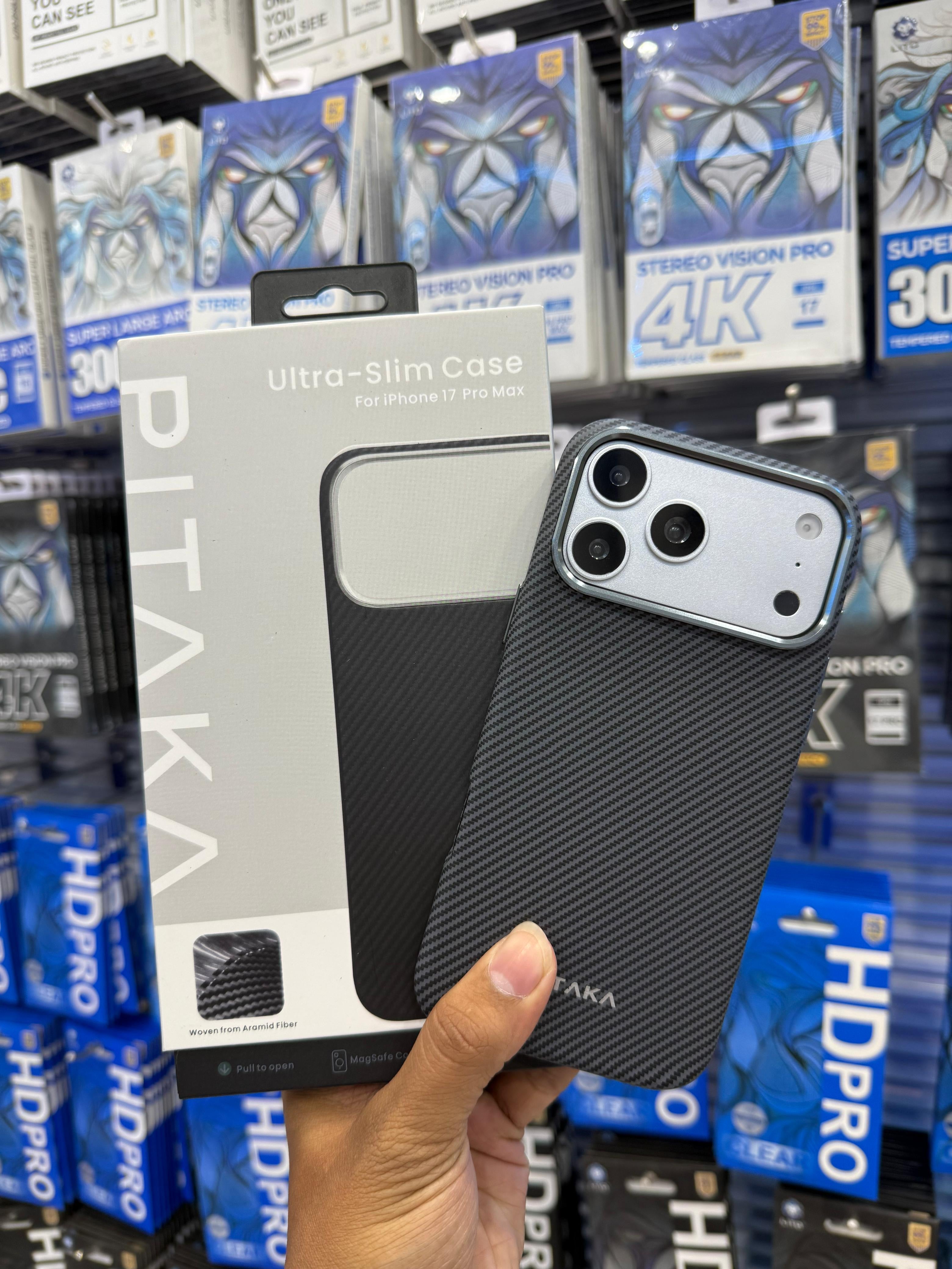 Ultra Slim Aramid Fiber Case | Carbon Fiber Texture | MagSafe Compatible