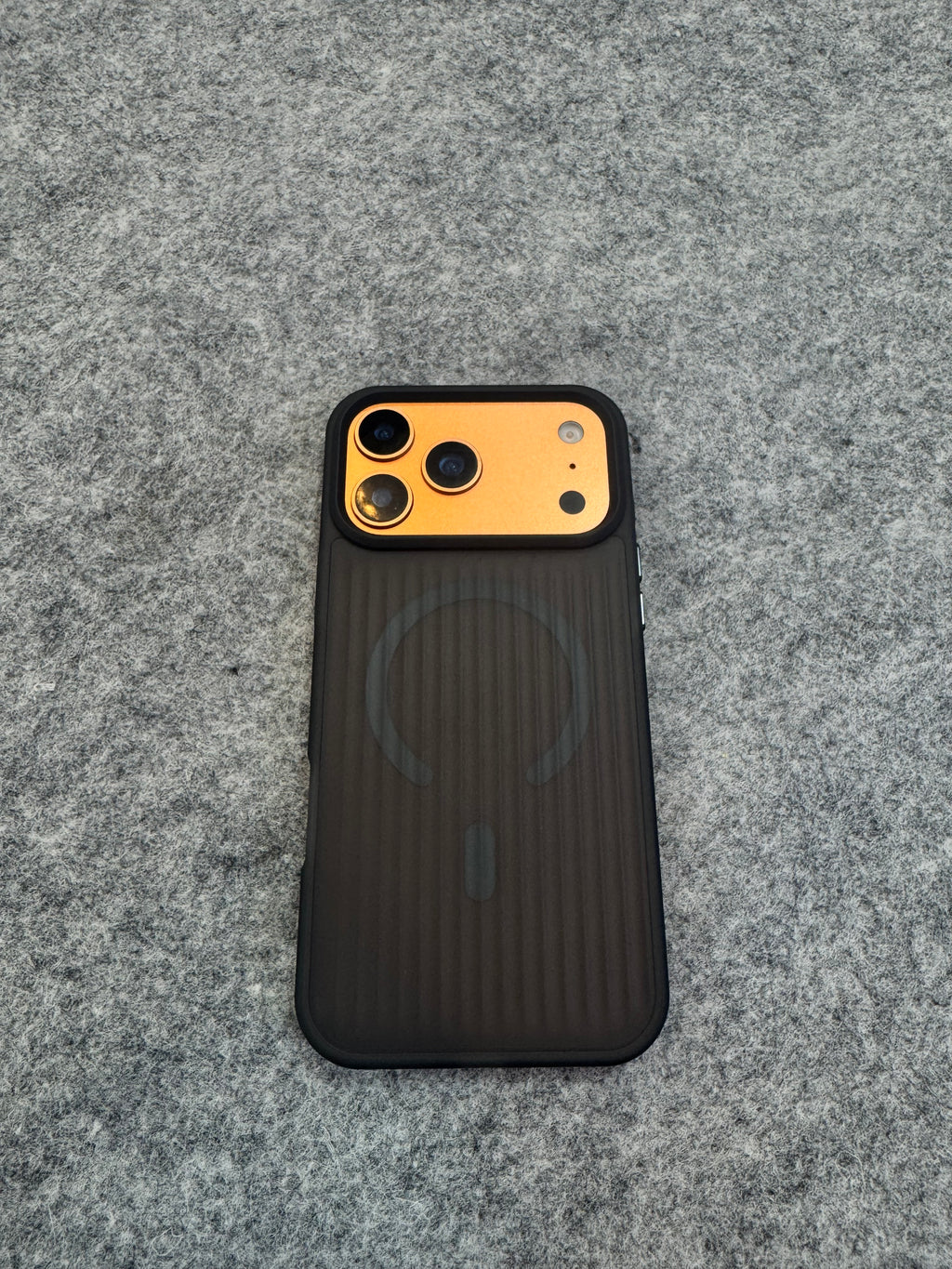 Striped Shockproof MagSafe Case