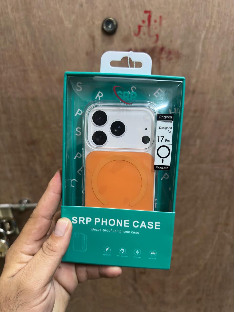 IM Hybrid MagSafe Case - Clear
Border x Solid Core Look