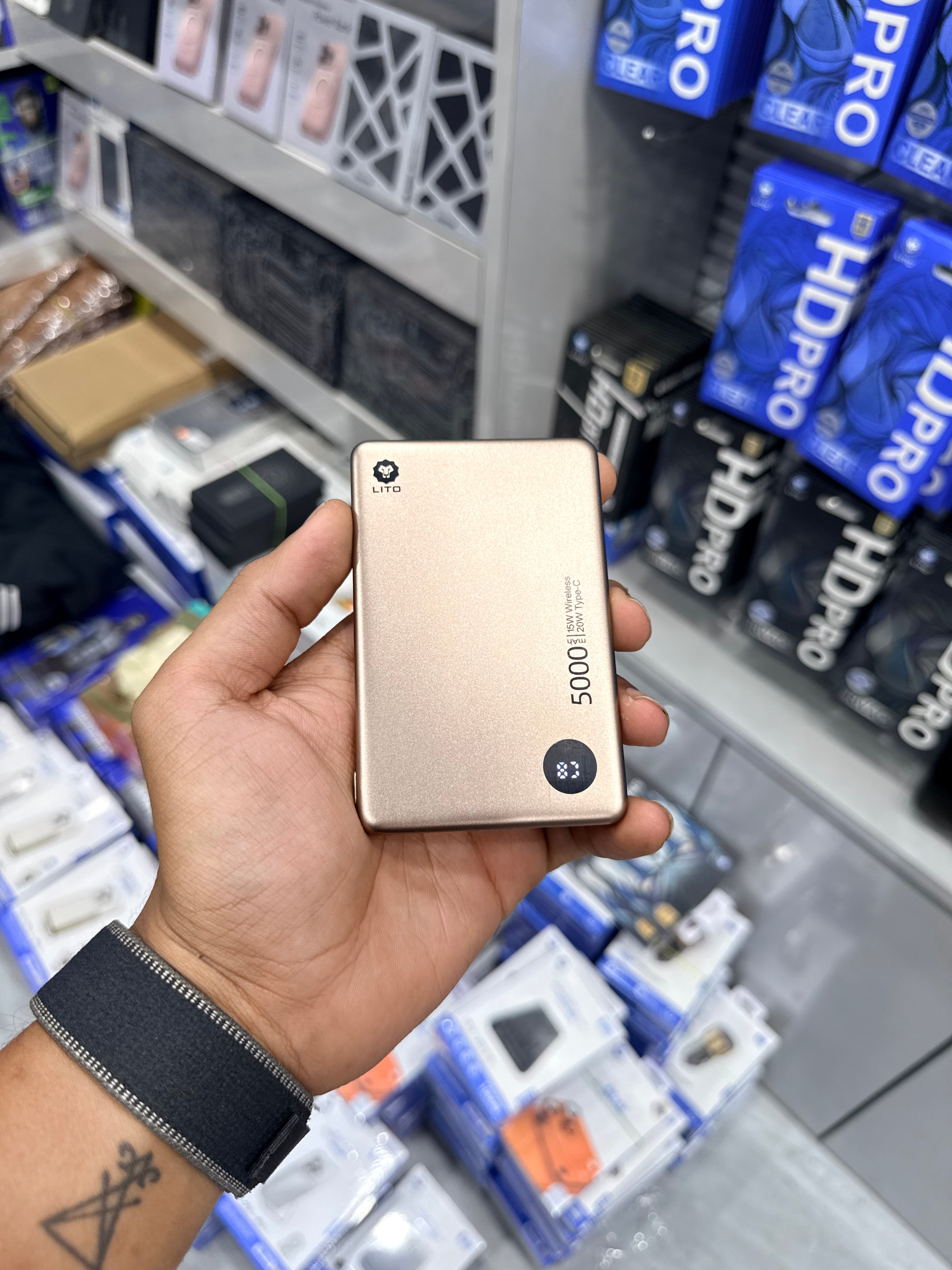 LITO LP08 Super Slim High-Capacity Magnetic Wireless Power Bank