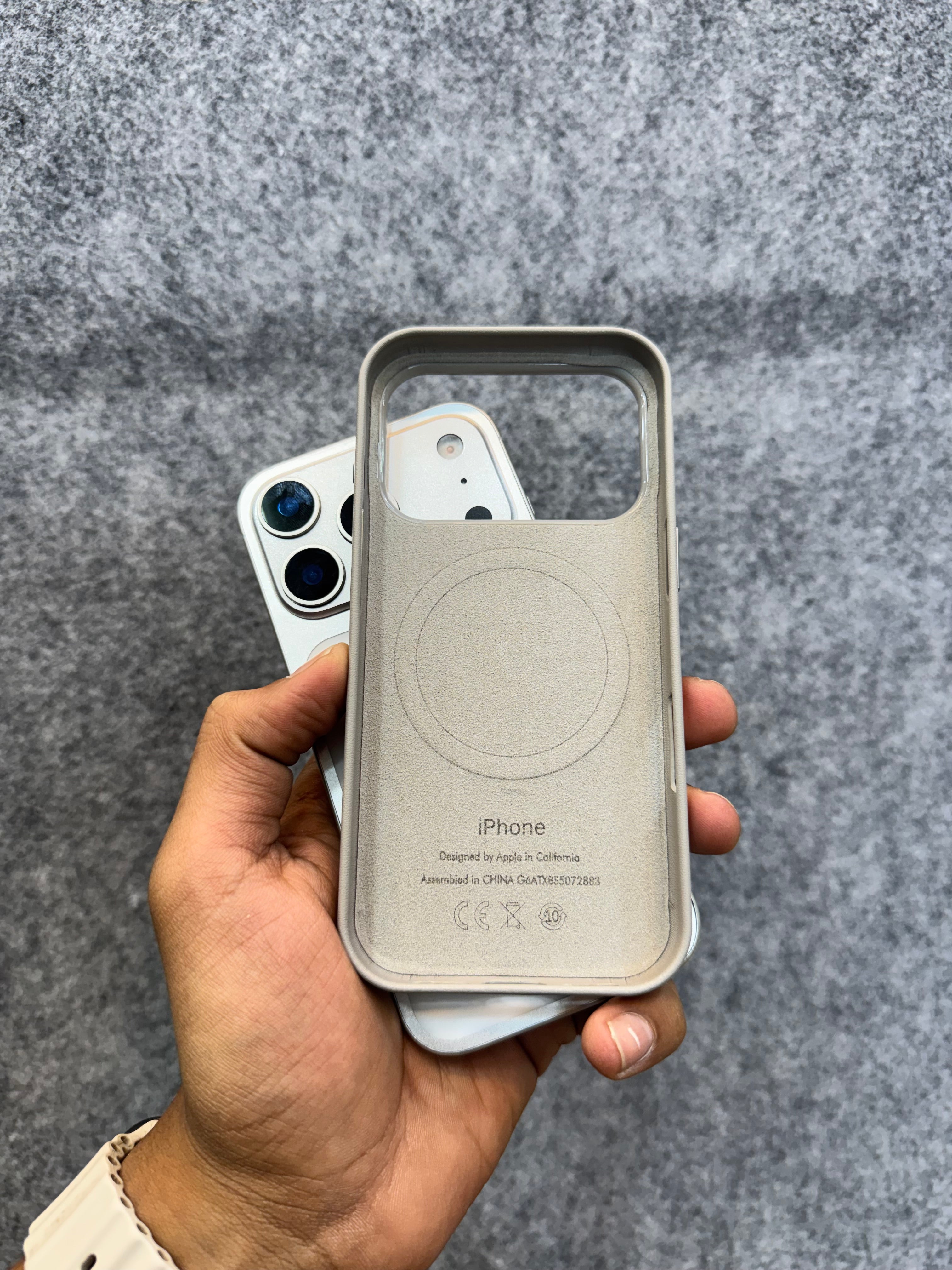 IM Luxury Leather MagSafe Case