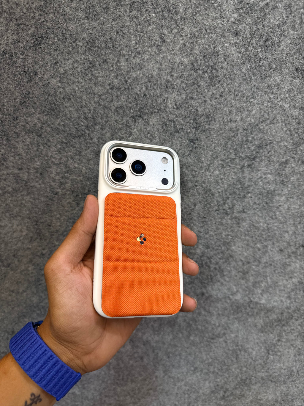 Spigen Smart Fold Mag Fit Magnetic Wallet Phone Card Holder with stand