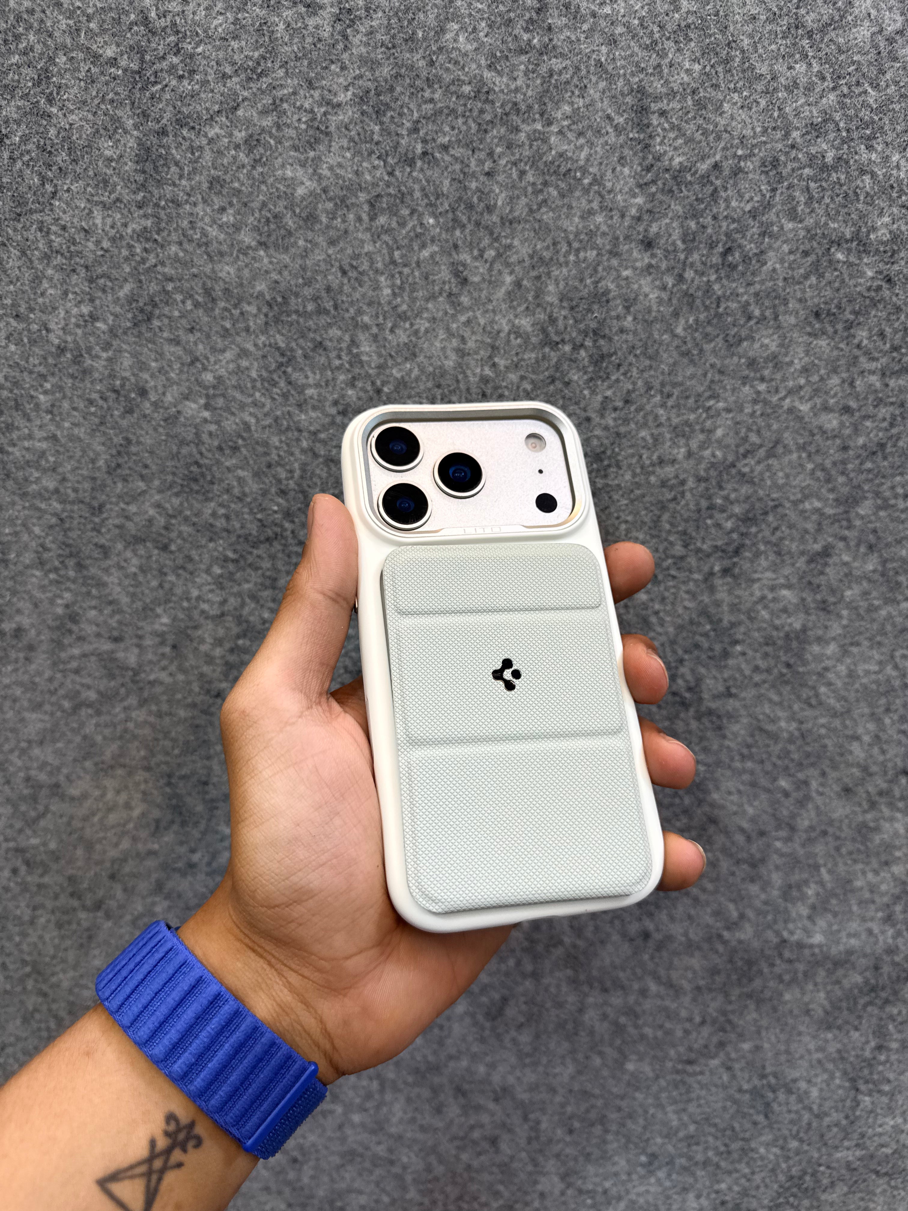 Spigen Smart Fold Mag Fit Magnetic Wallet Phone Card Holder with stand