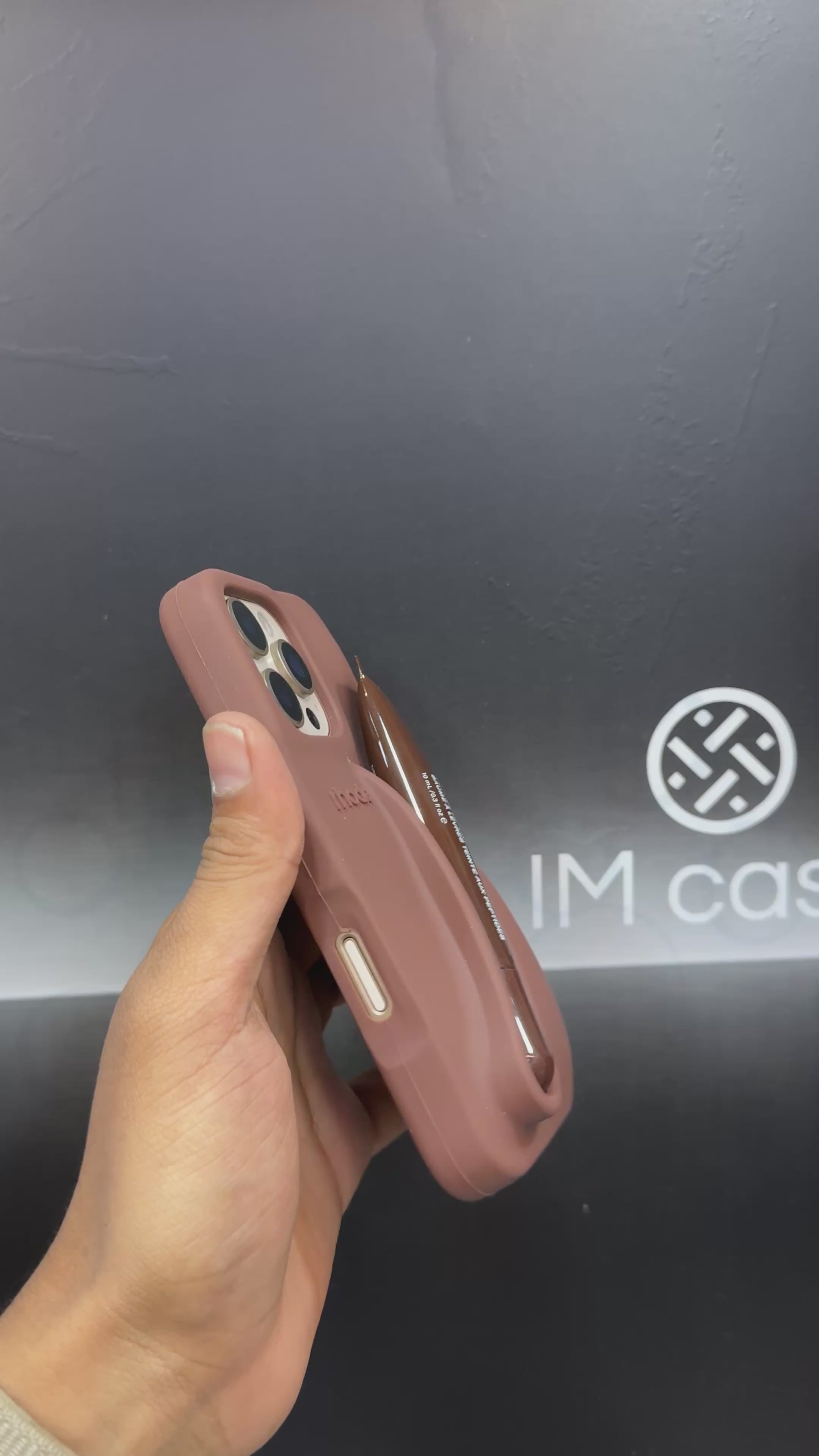 Rhode Lip Case - Silicone Phone & Lip Tint