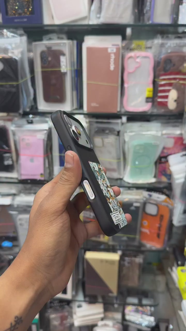 Mentor VII Premium Floral Leather MagSafe Case –                          For iPhone 17 Pro / 17 Pro Max